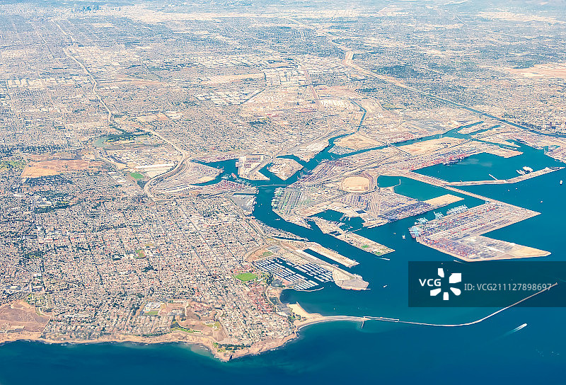 加州长滩圣佩德罗和码头岛鸟瞰图片素材