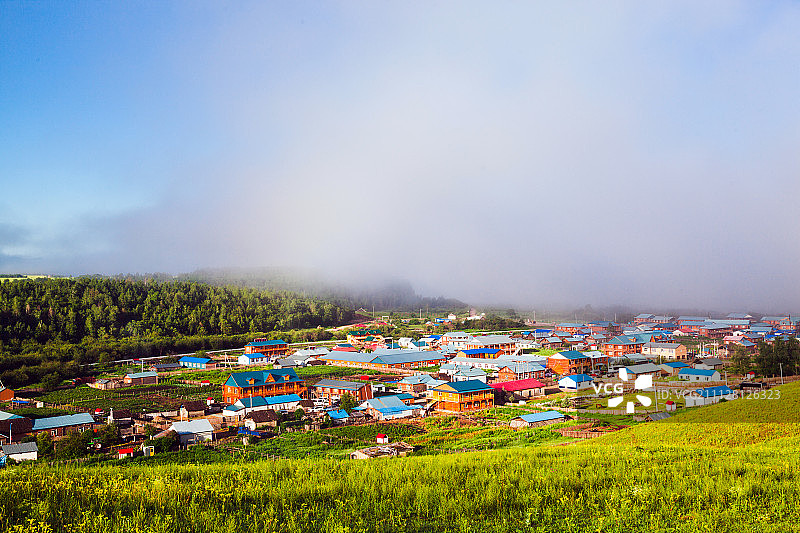 临江屯的清晨图片素材