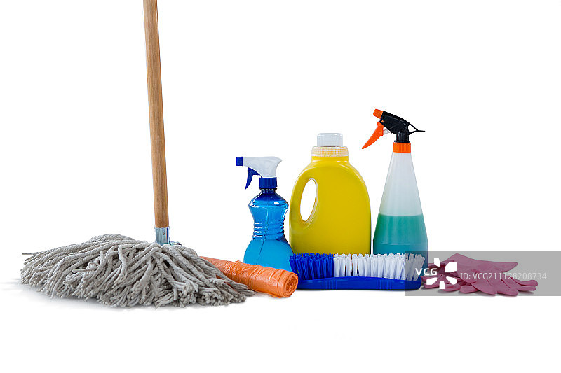 白色背景下的清洁拖把图片素材
