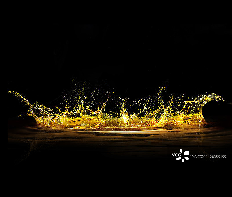 溅起的油花图片素材