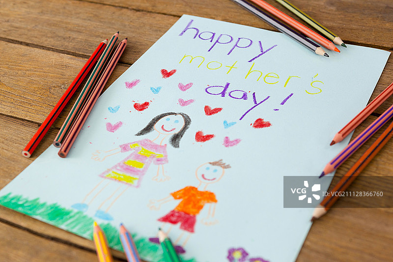 木质背景上的手绘母亲节贺卡图片素材