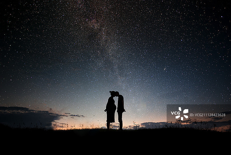 星空下的爱情图片素材