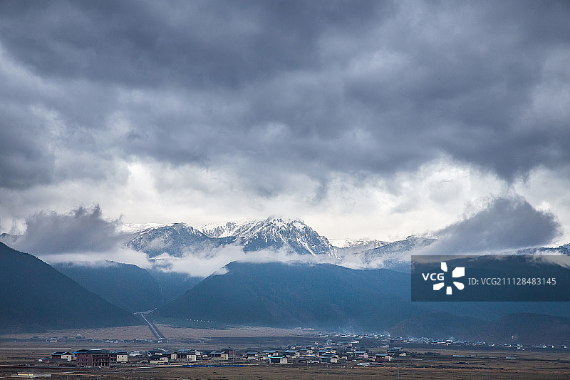 石卡雪山图片素材