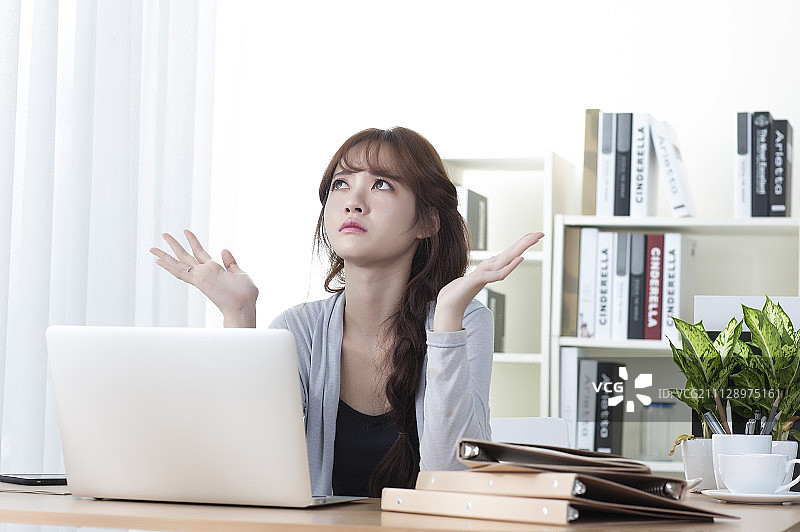 商业人物,办公女性图片素材