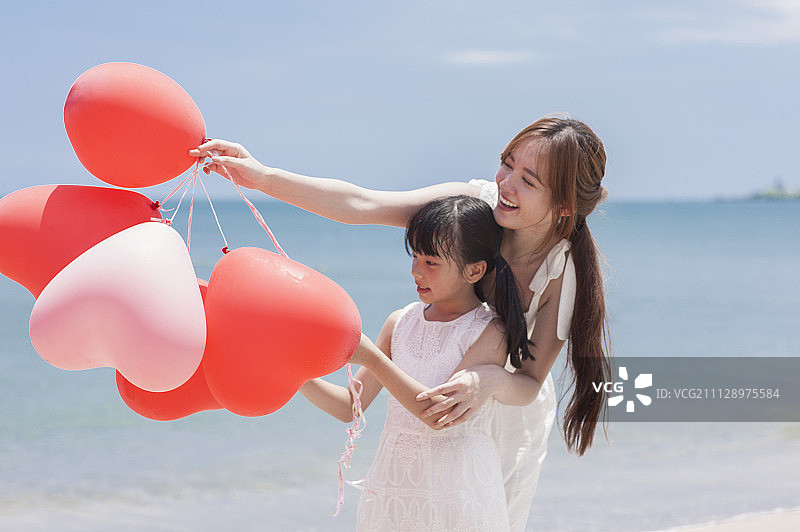 家庭,小家庭,郊游图片素材