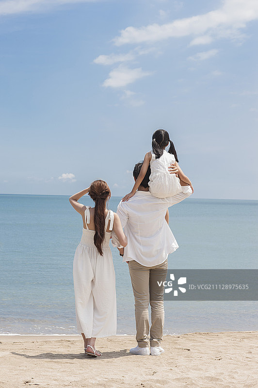 家庭,小家庭,郊游图片素材