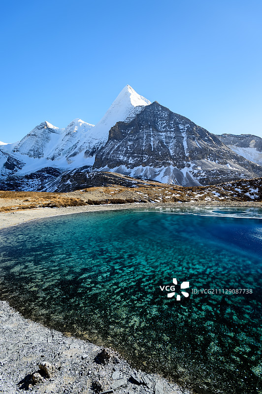 冬日的五色海图片素材