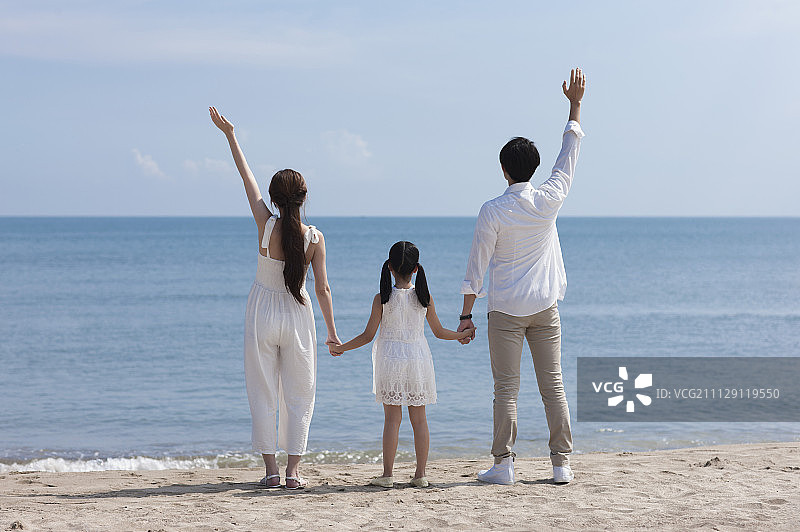 家庭,小家庭,郊游图片素材