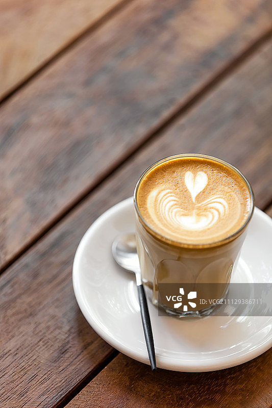 一杯拿铁咖啡图片素材