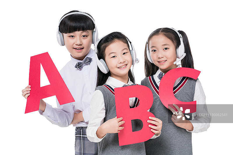 快乐的小学生图片素材