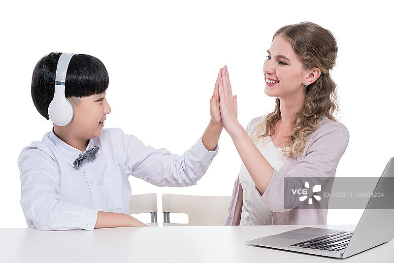 女外教和小学生图片素材