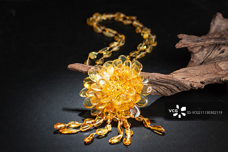 水晶玉石造型挂饰图片素材