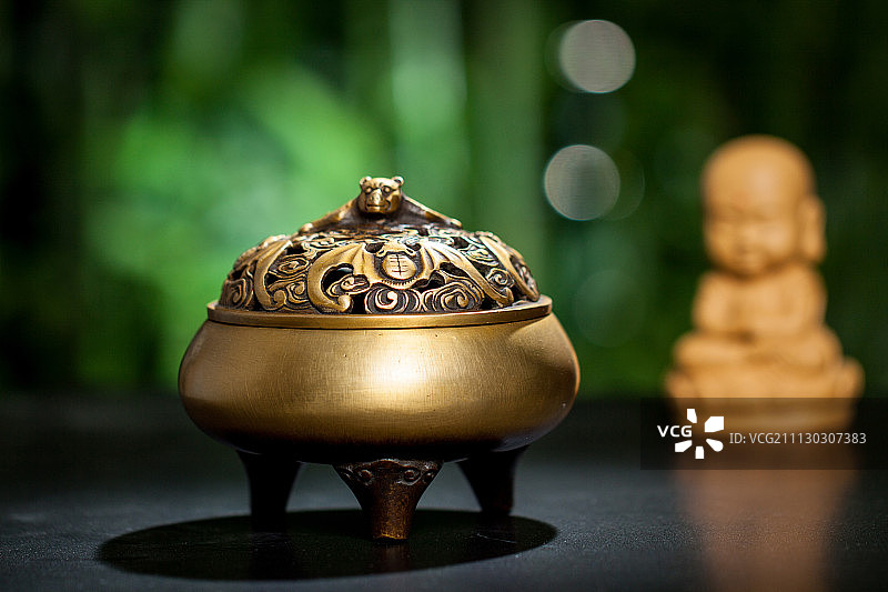 铜质香炉图片素材