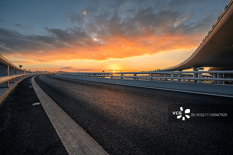 厦门演武大桥黄昏图片素材