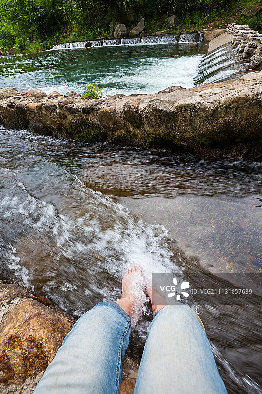 安徽仙寓山溪流与瀑布图片素材