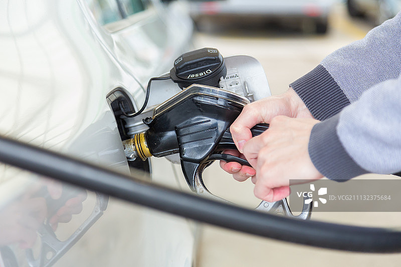 汽车加油图片素材