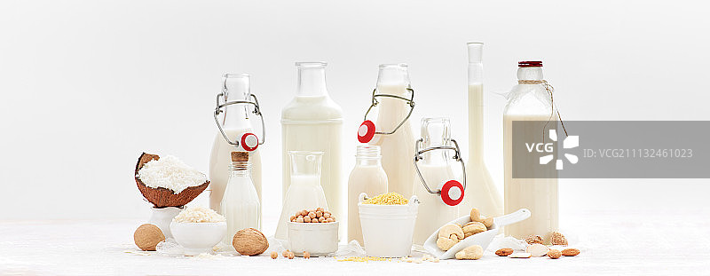 替代牛奶类型：纯素食替代乳图片素材