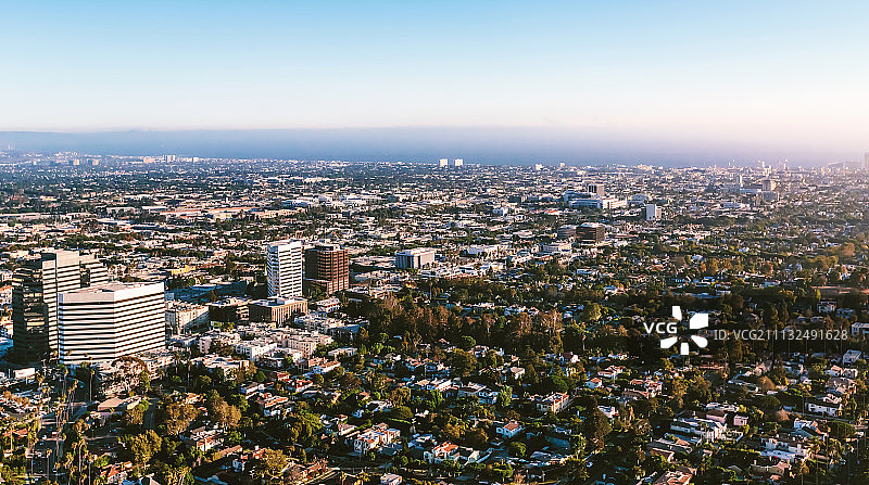 洛杉矶韦斯特伍德威尔希尔大道附近建筑的航拍景色图片素材