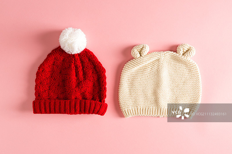 婴儿针织冬季帽子图片素材