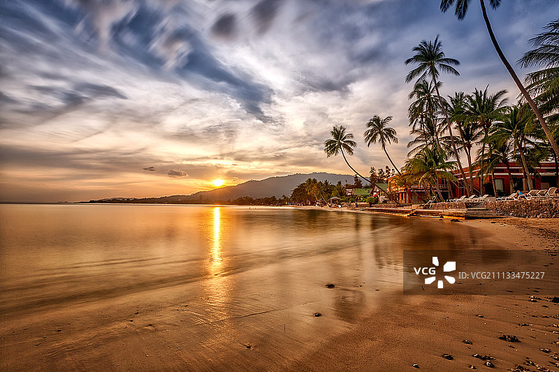 拉迈海滩的金色日落图片素材