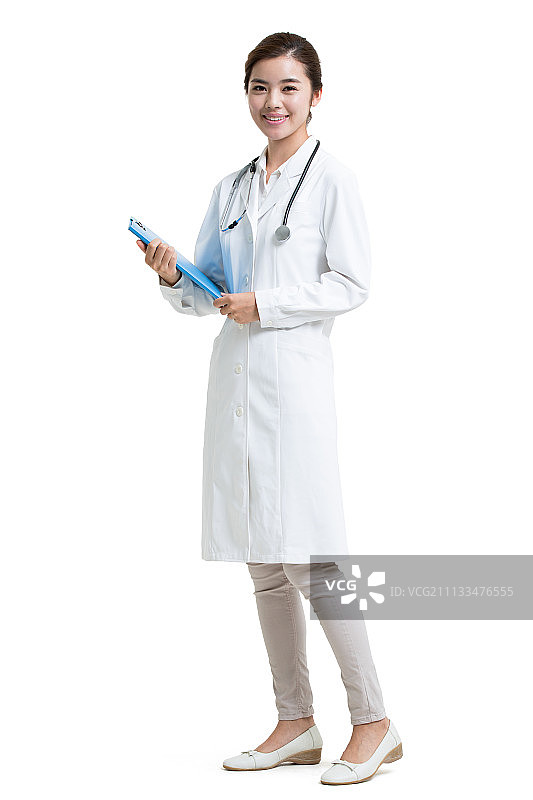 微笑的年轻女医生肖像图片素材