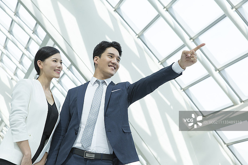 年轻商务人士图片素材