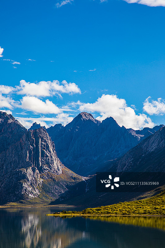 年宝玉则山脉图片素材