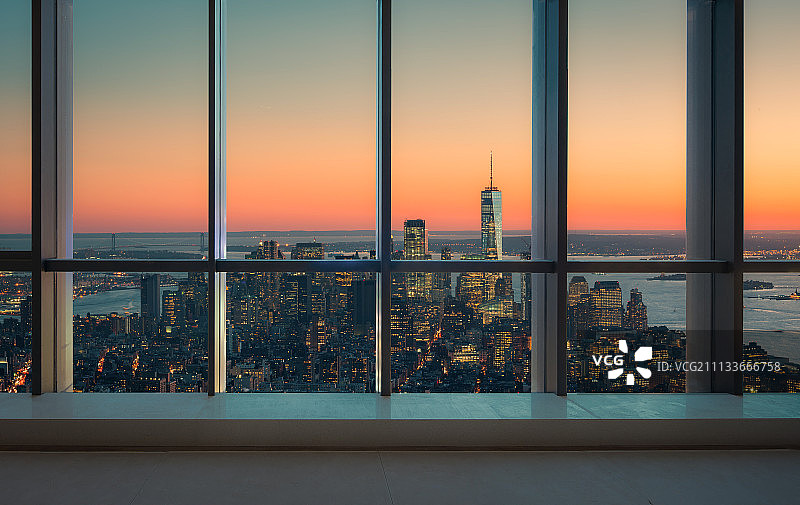 落地窗外的纽约图片素材