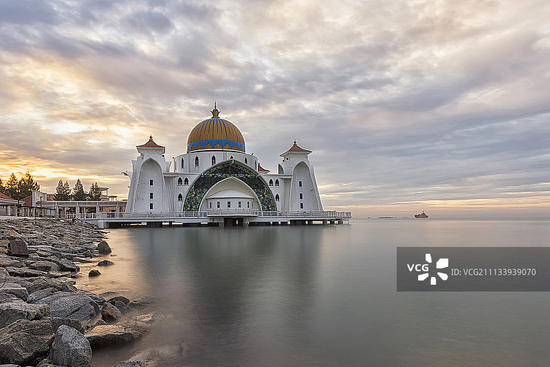 马六甲海上清真寺图片素材