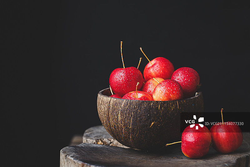 新鲜小苹果图片素材