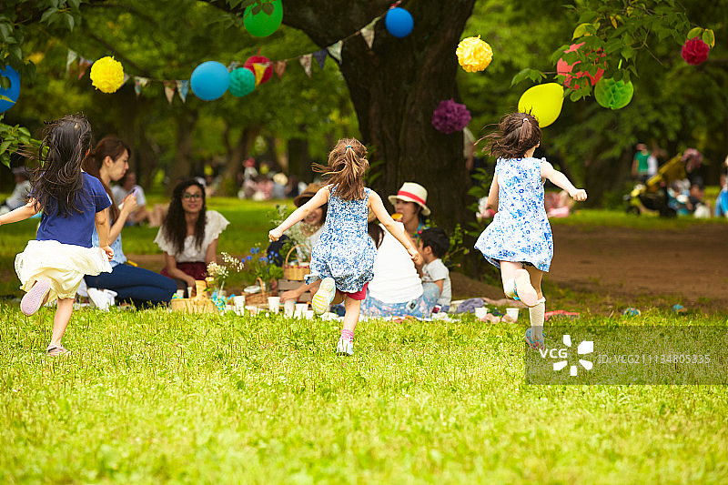 女孩 少女 女孩们图片素材