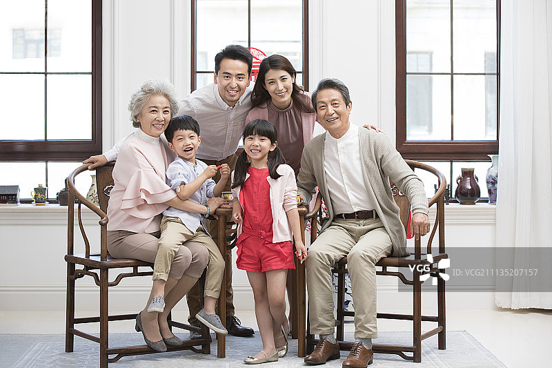 新年全家福图片素材