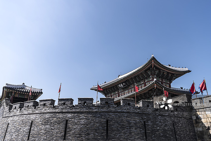 韩国传统防御墙和城堡建筑摄影图片素材