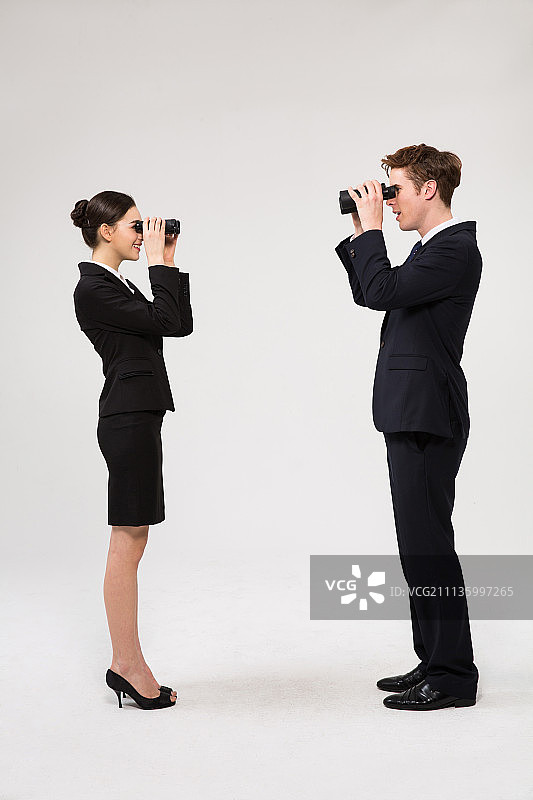 穿着西装的外国商务夫妇图片素材