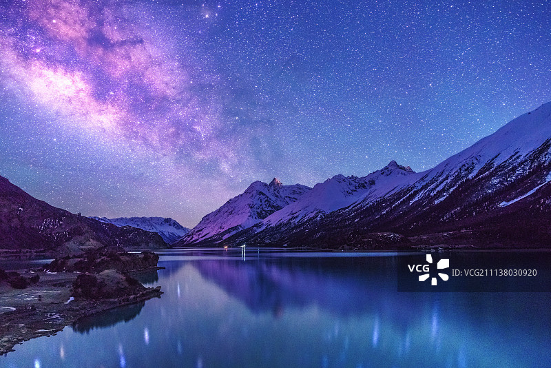 西藏然乌湖星空银河图片素材