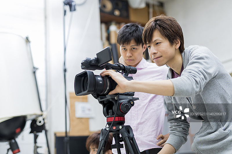 摄影棚工作场景图片素材