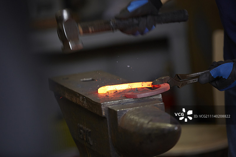 马蹄锻造安全带图片素材