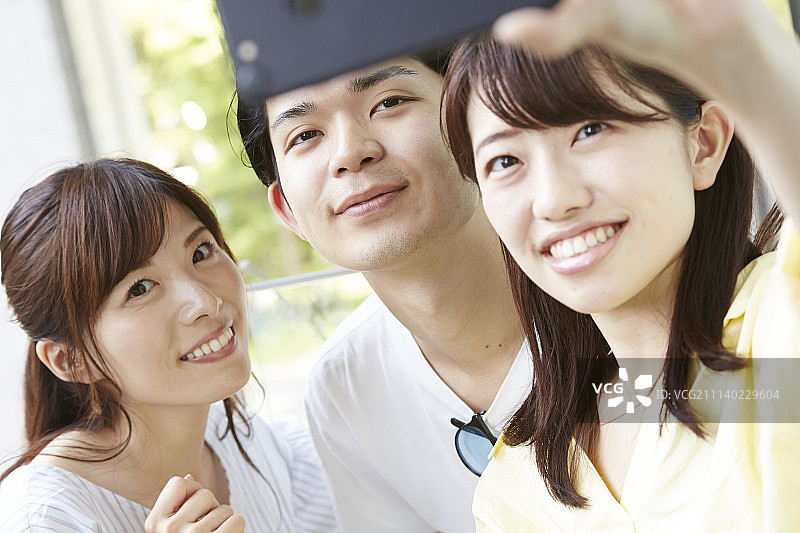 户外自拍男人和女人图片素材