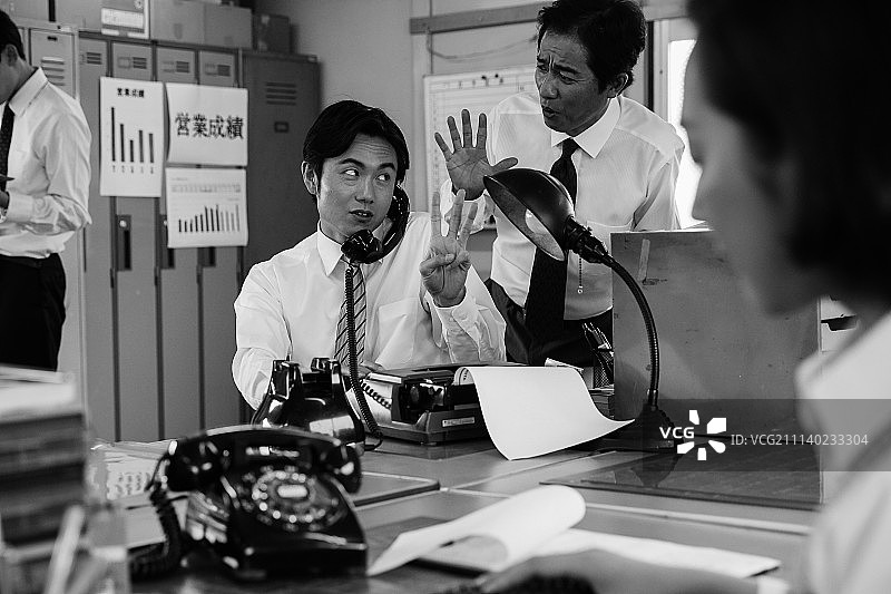 公司职员 职员 上班族图片素材