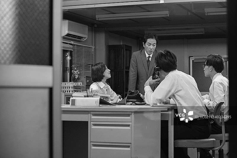 公司职员 职员 上班族图片素材