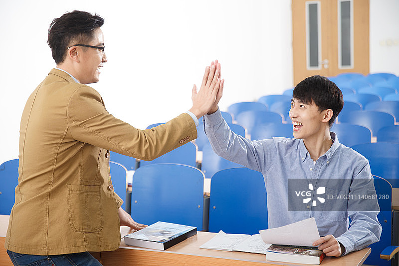 老师和学生图片素材