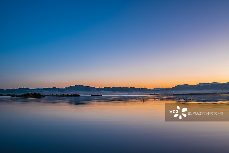 异龙湖日落图片素材