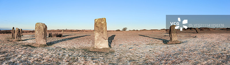 投石者全景图片素材