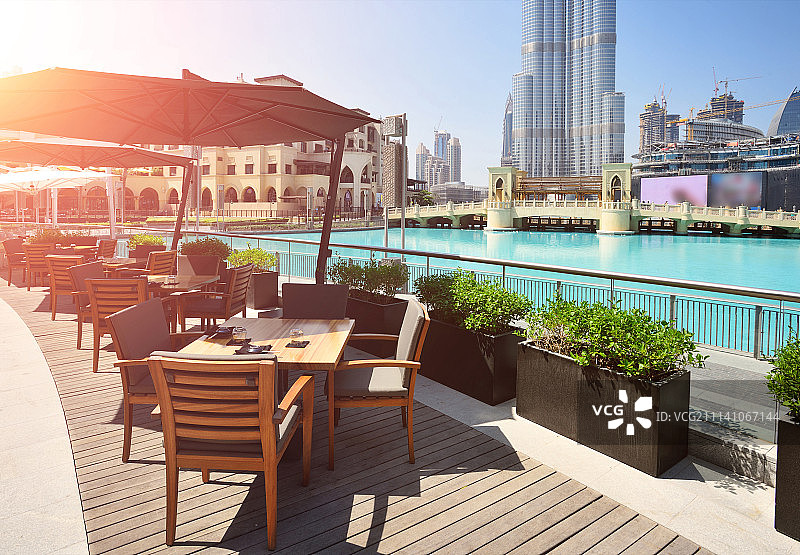 迪拜购物中心及哈利法塔图片素材