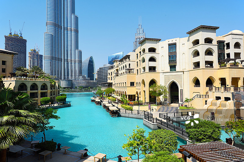 迪拜购物中心及哈利法塔图片素材