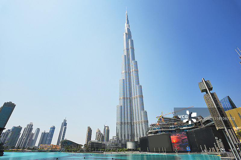 迪拜购物中心及哈利法塔图片素材