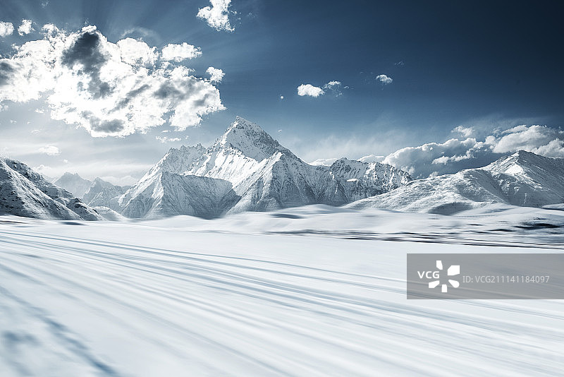 雪山道路图片素材