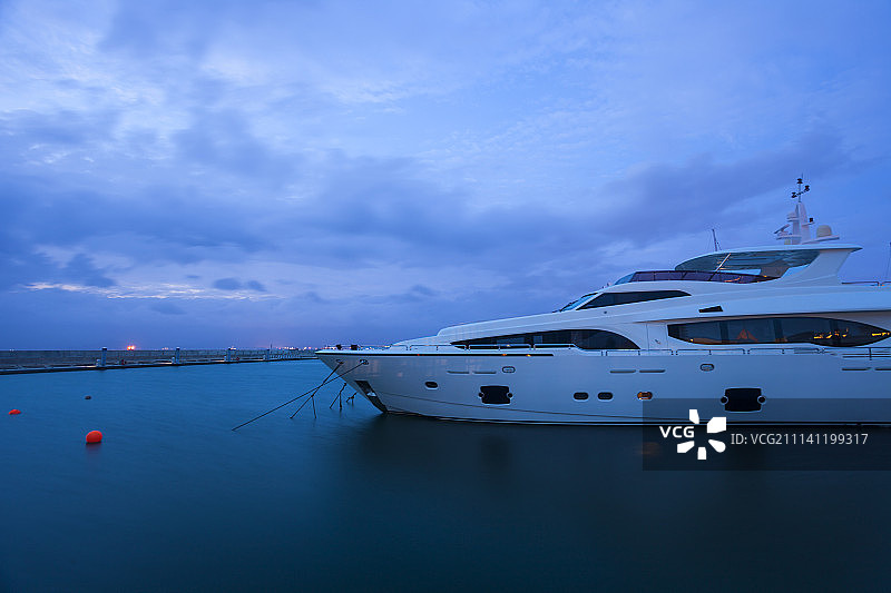 三亚帆船码头图片素材