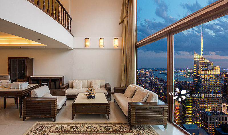 窗外的纽约夜景图片素材