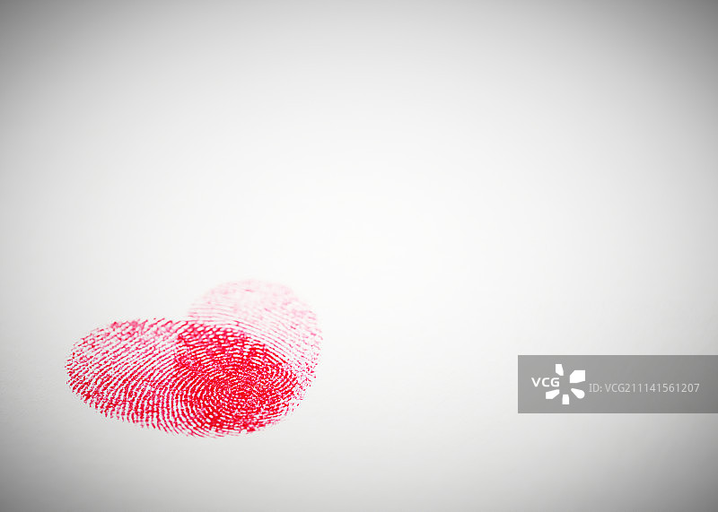 带指纹的心形图片素材